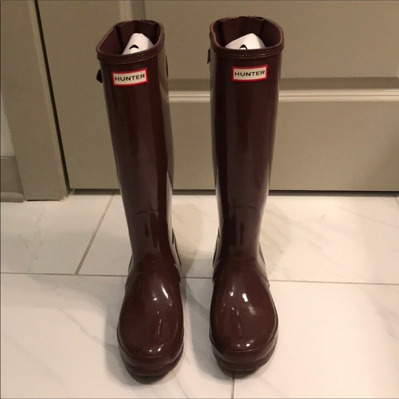 Hunter Shoes - Adjustable glossy brown hunter boots
